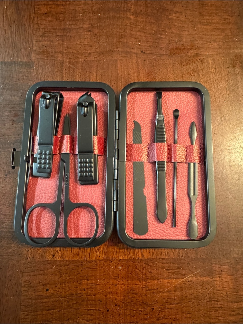 Mens Grooming Tools with Case Clippers Scissors New